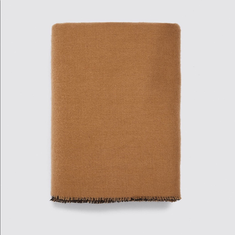 Zara Oversized Tan Scarf